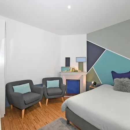 Oda ve Kahvaltı D'hotes Les Nuits Pastel