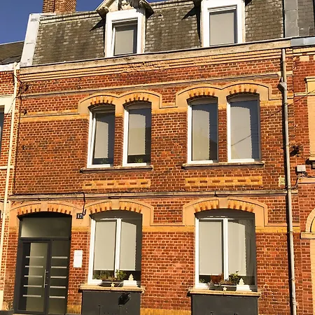 D'hotes Les Nuits Pastel Bed & Breakfast Saint-Quentin (Aisne)