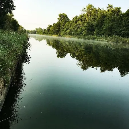 D'hotes Les Nuits Pastel