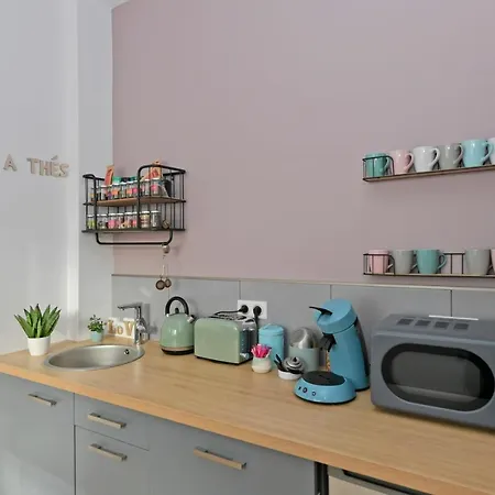 D'hotes Les Nuits Pastel 4*