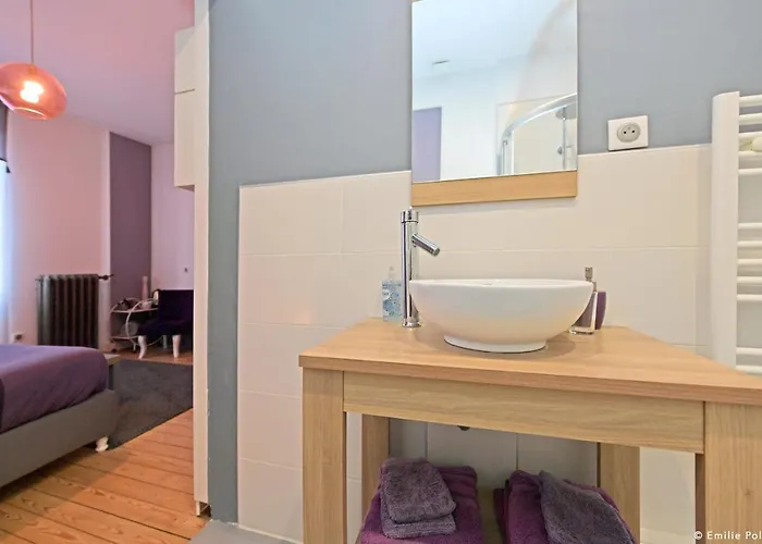 D'hotes Les Nuits Pastel Bed & Breakfast Saint-Quentin (Aisne)